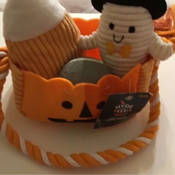 Halloween Pumpkin Dog Toy Set - 4ct - Hyde & EEK! BRAND NEW WITH TAGS. - Picture 3 of 7